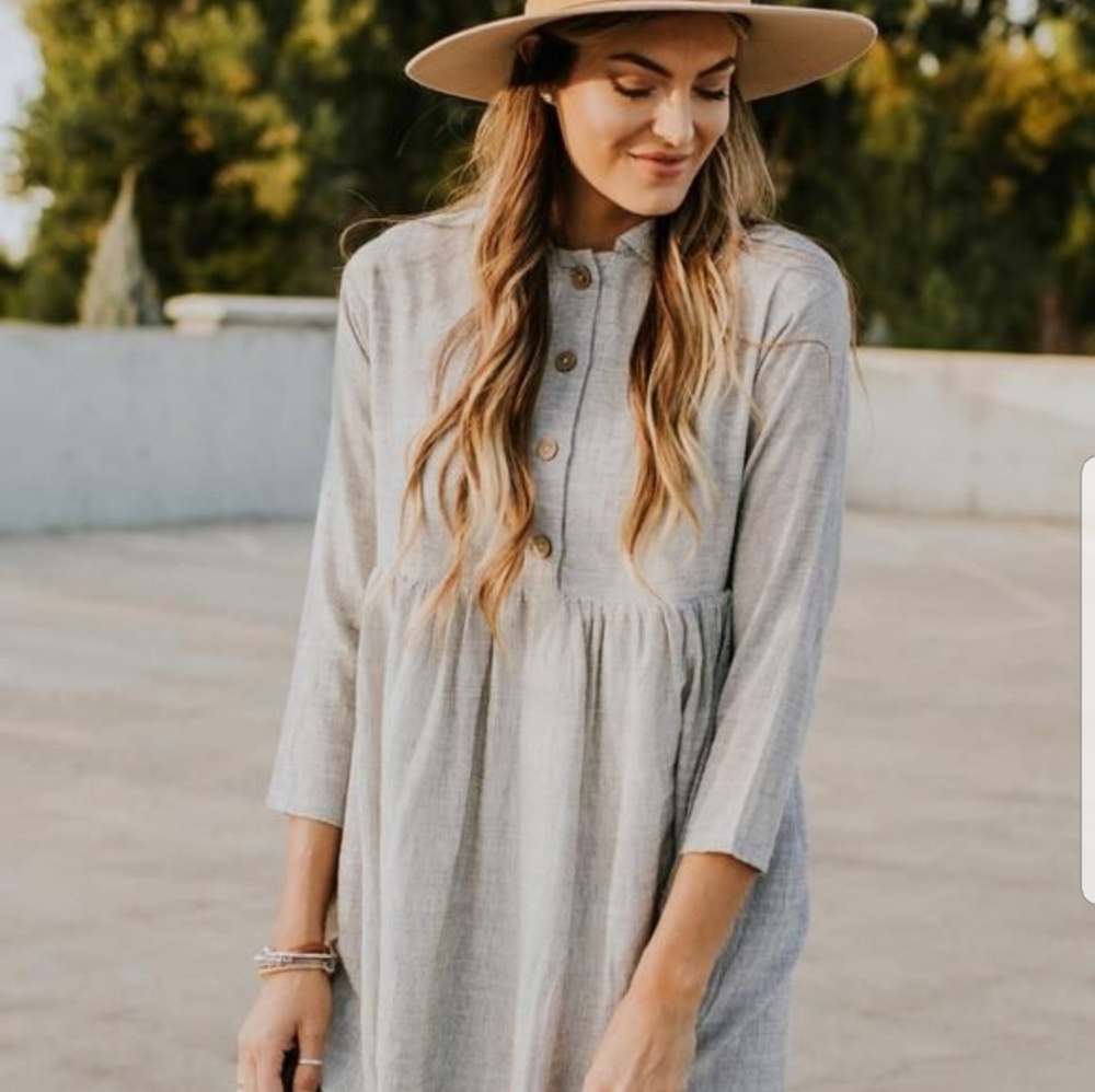 Roolee delacour dress in grey. NWT